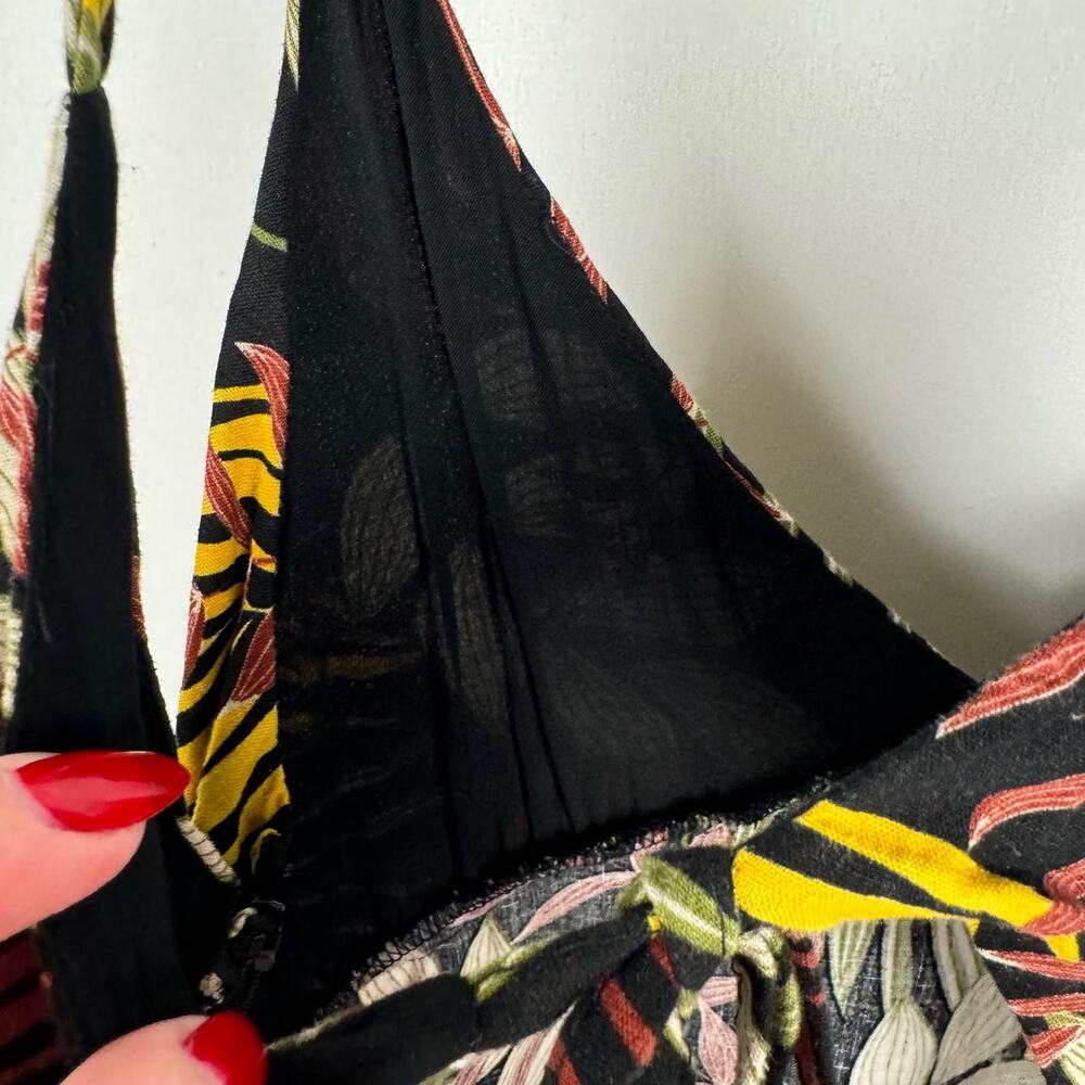 Olivaceous Black Tropical Leaves/Floral Back Cut Out A-Line‎ Mini Dress Sz Large - Picture 7 of 12